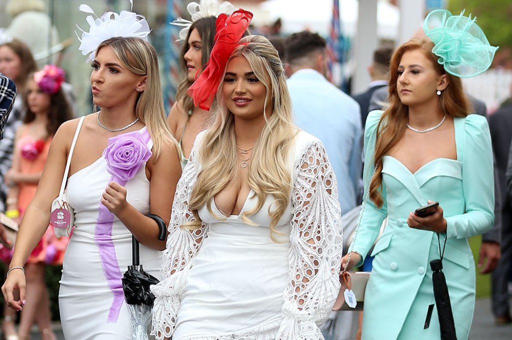 York Races Fashion.